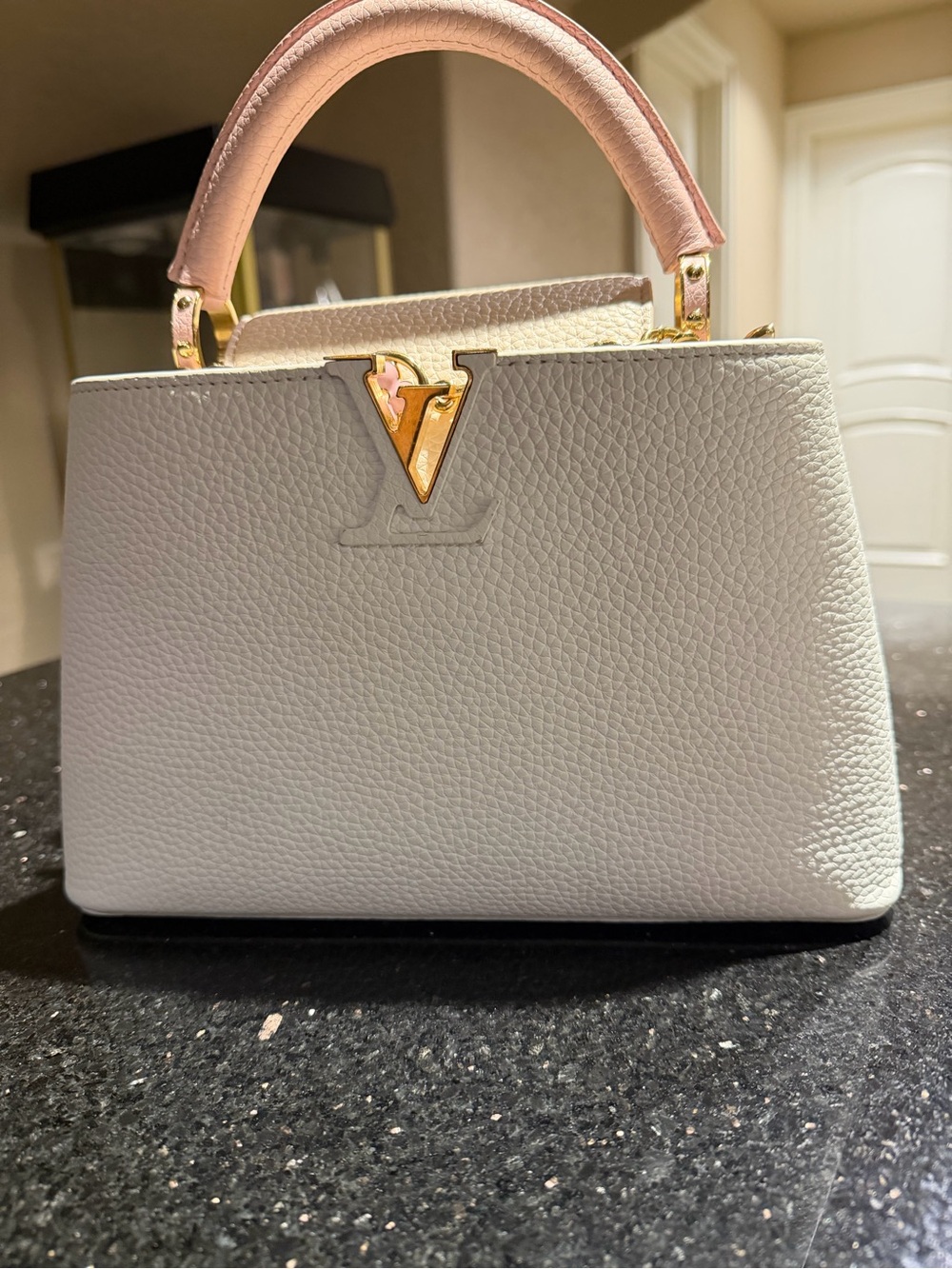 Louis Vuitton White and Pink Capucines Crossbody Bag with Gold Hardware